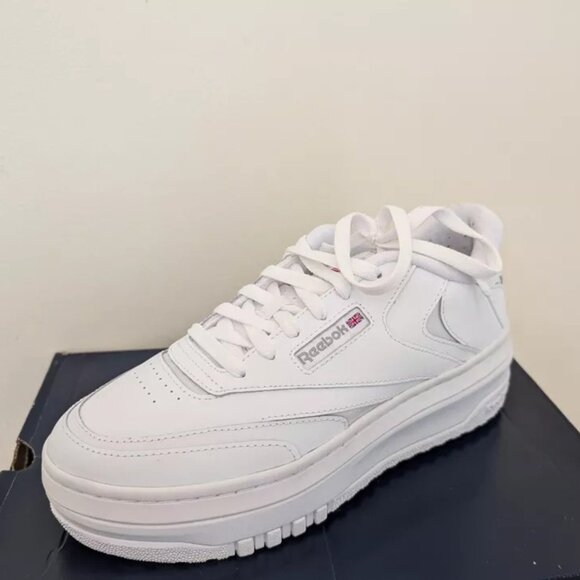 Reebok Womens Club C Extra White Tennis Shoes Size 9.5 FTWWHT/PUGRY3 - Picture 1 of 6